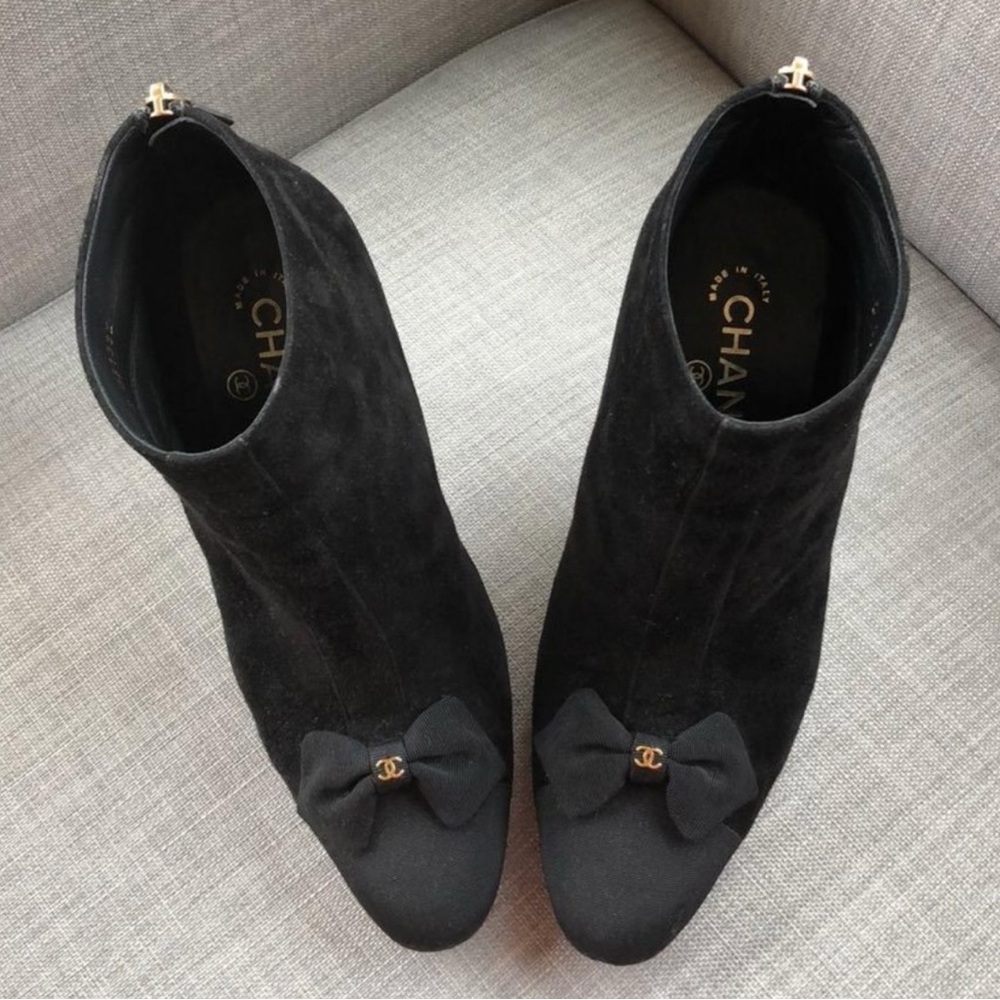 CHANEL Black Ankle Boots with Bow Accent